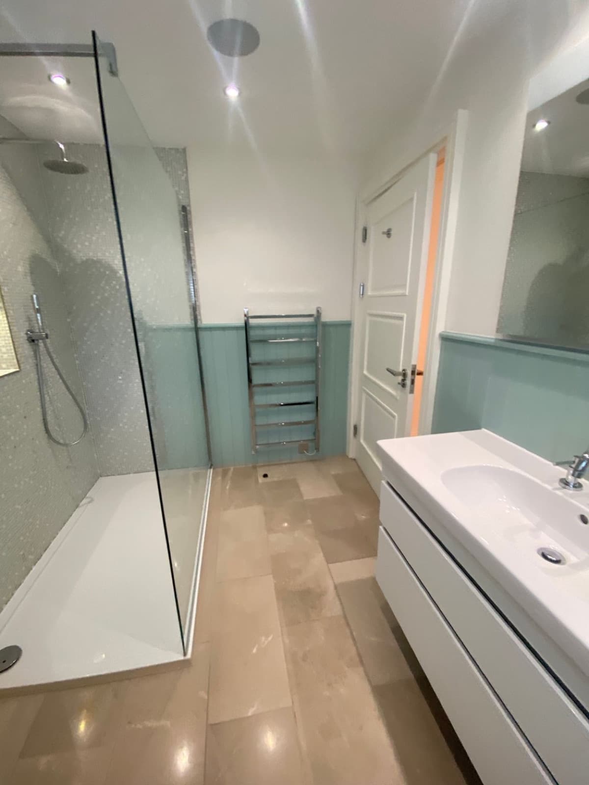 Luxury four-bed coastal — 2 Les Residences - view 6
