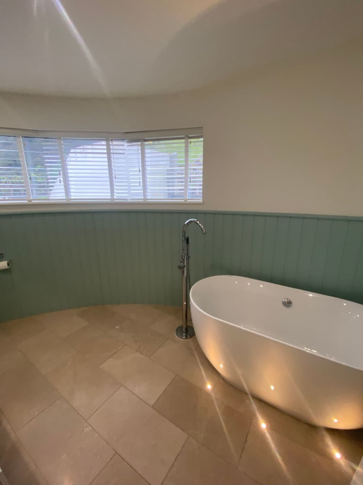 Luxury four-bed coastal — 2 Les Residences - view 4