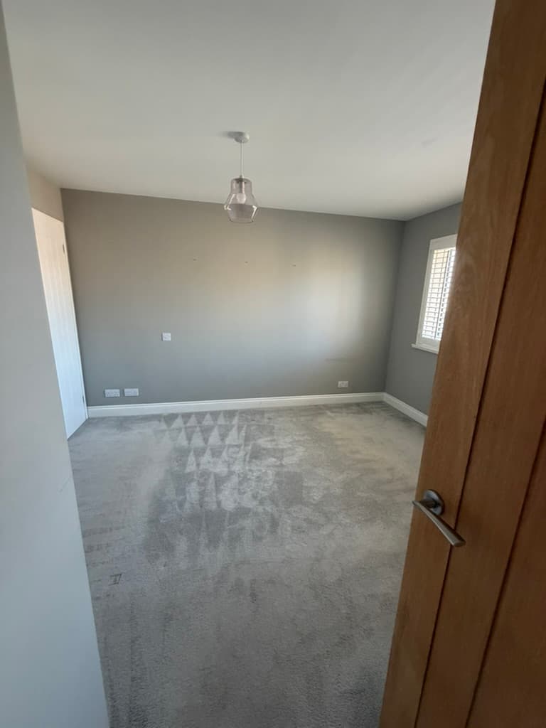 Three-bedroom family home — view 6